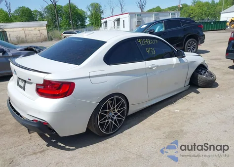2015 BMW M235 xDrive z USA, uszkodzony, nr VIN WBA1J9C57FV371050